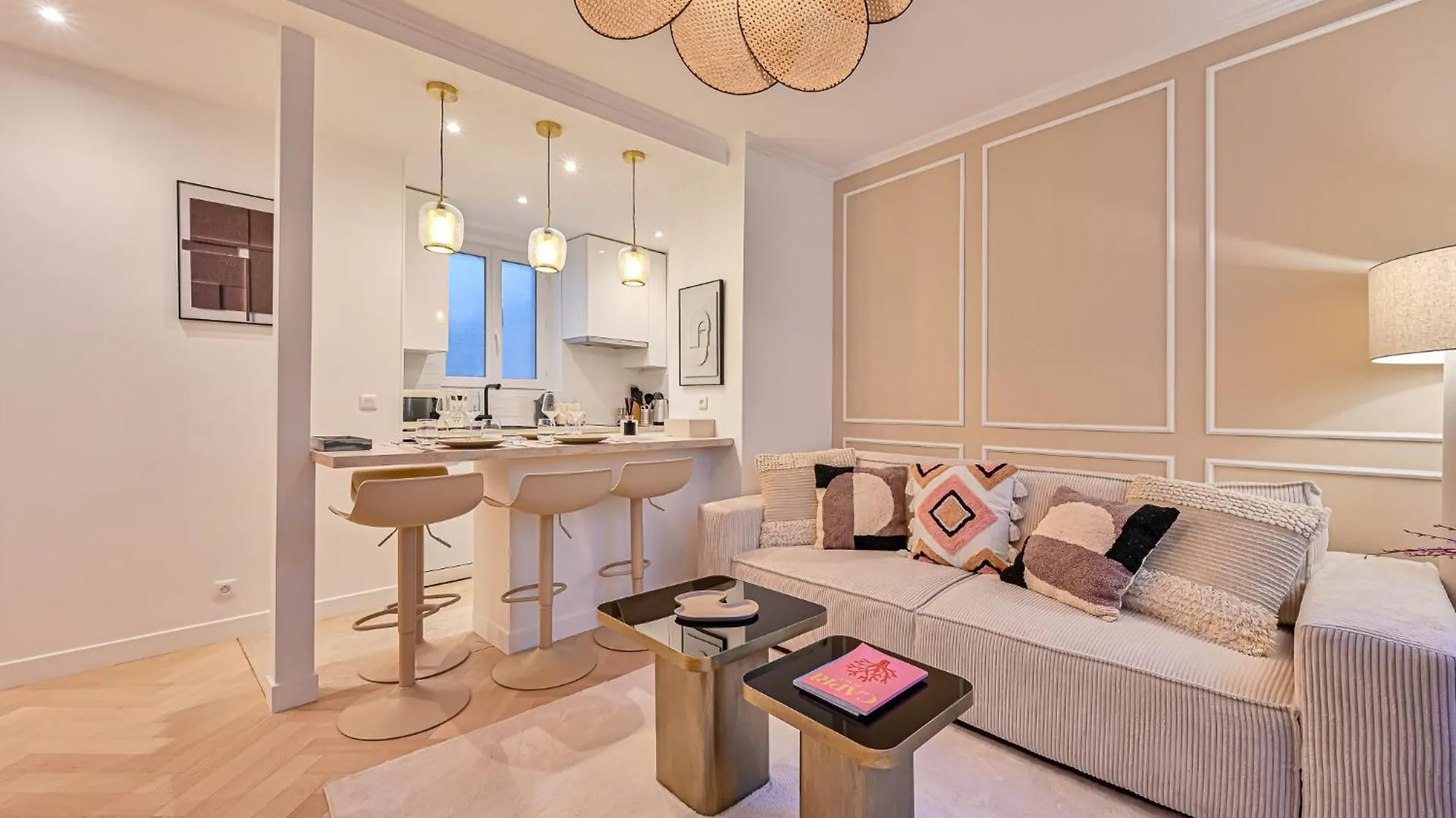 Suite Eiffel- Perfect Location Paris Apartment